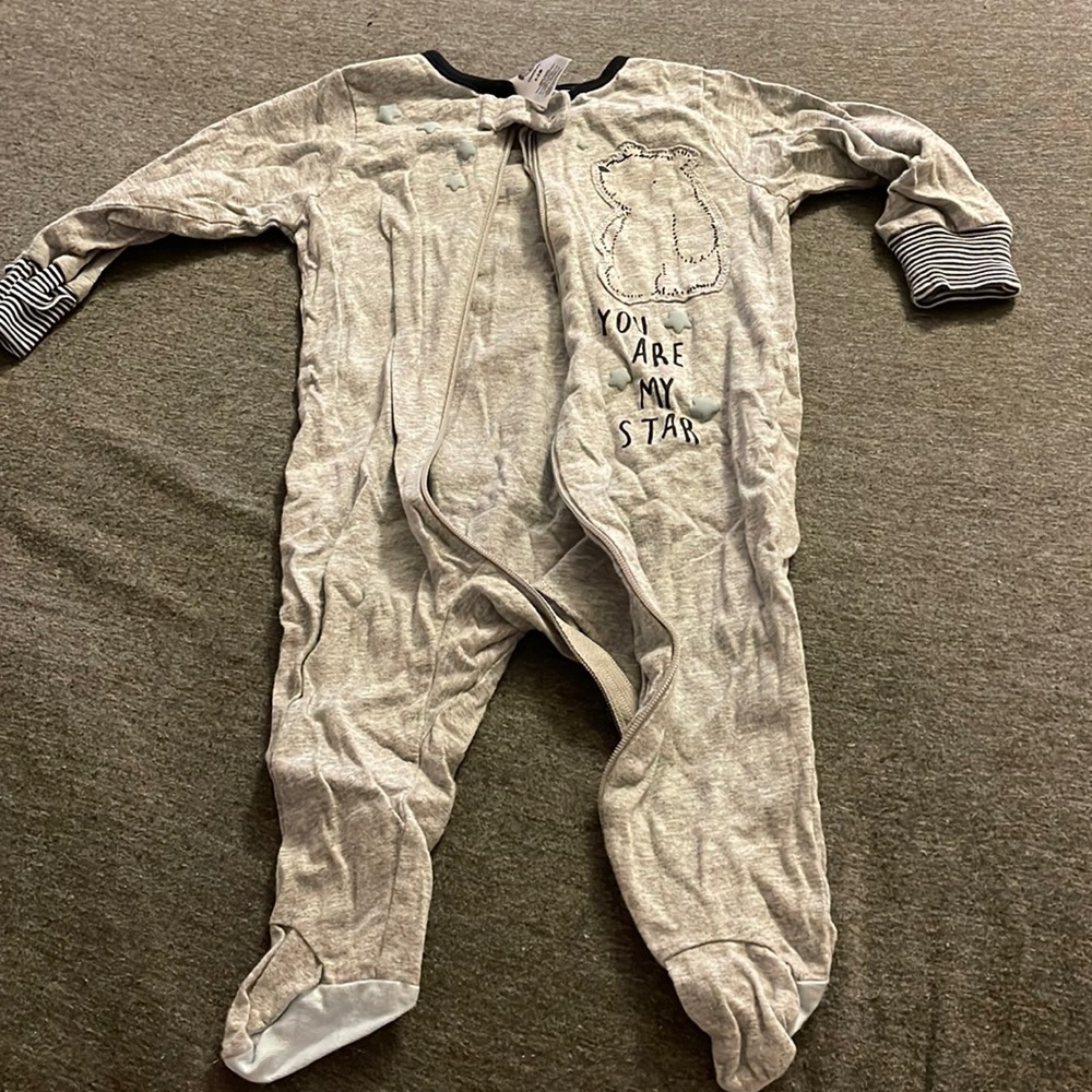 Baby clothes